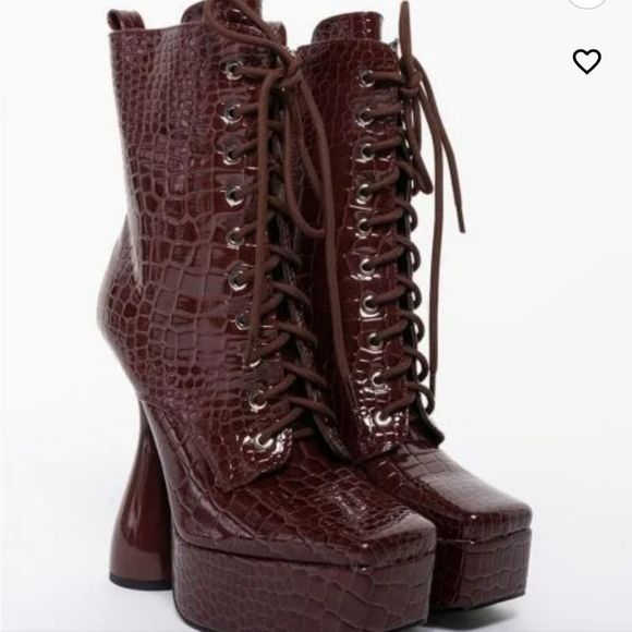 AZALEA WANG CHUNKY FAUX PATENT LEATHER BOOTIE IN BROWN SIZE 9 - Picture 4 of 5